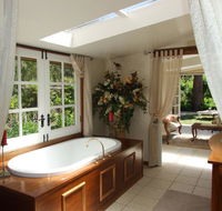 Shakespeare's Wilderness Chalet - Perisher Accommodation
