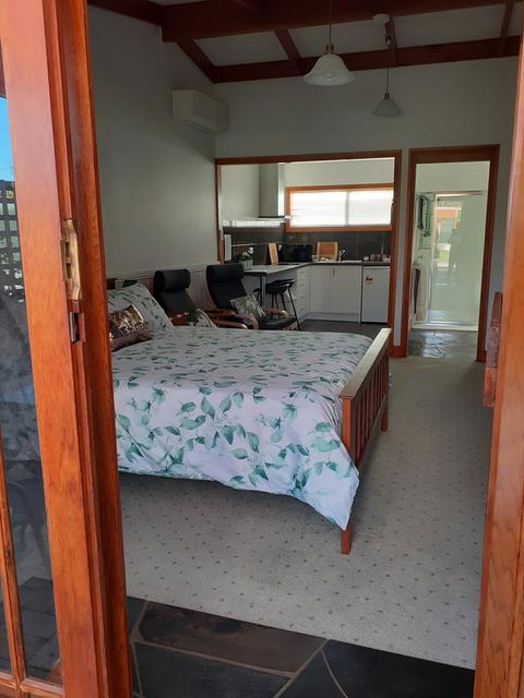 Sleepy Hollow Hideout (Hidout 2) - Perisher Accommodation 3