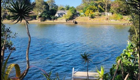 Spacious 2 Bedroom Beach Side Apartment - Close To Shopping Centre With Coles, Health Food Shop, Sushi, Pizza, Cafes, Hairdresse - Perisher Accommodation 0