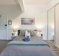Spacious Studio 2mins to StationShopping Sleeps4 B - Perisher Accommodation