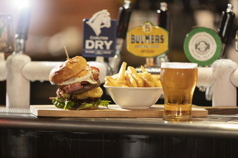 Statesman Hotel - Perisher Accommodation 3