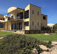 Sunset Cove Beach House - Perisher Accommodation