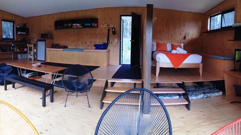 BAY OF FIRES ECO HUT Off Grid Experience At Binalong Bay - Perisher Accommodation 8
