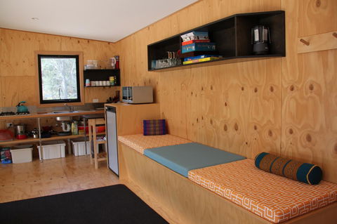 BAY OF FIRES ECO HUT Off Grid Experience At Binalong Bay - Perisher Accommodation 10