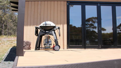 BAY OF FIRES ECO HUT Off Grid Experience At Binalong Bay - Perisher Accommodation 14
