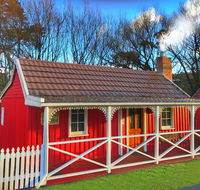 Platypus Playground Riverside Cottage - Perisher Accommodation