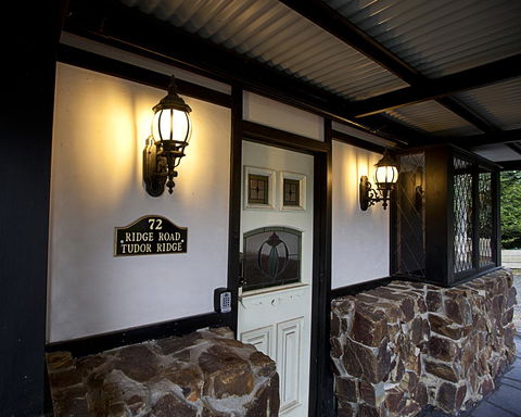 A Cottage With A View At Tudor Ridge - Perisher Accommodation 12