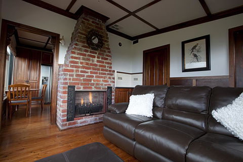 A Cottage With A View At Tudor Ridge - Perisher Accommodation 2