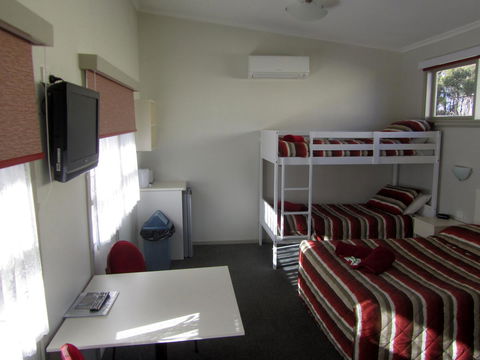 The Highlander Motel - 24HR Check In - Perisher Accommodation 21