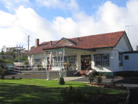The Highlander Motel - 24HR Check In - Perisher Accommodation 9