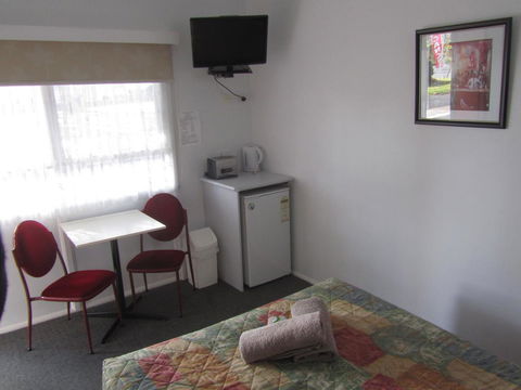 The Highlander Motel - 24HR Check In - Perisher Accommodation 11