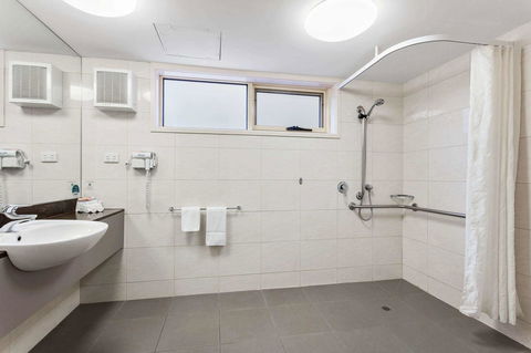 Quality Hotel Bayside Geelong - Perisher Accommodation 13