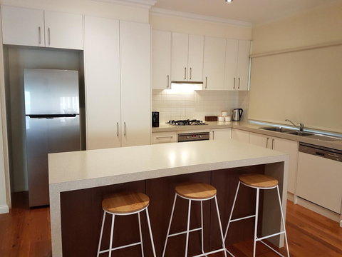 Healesville House - Fig Tree House - Perisher Accommodation 5