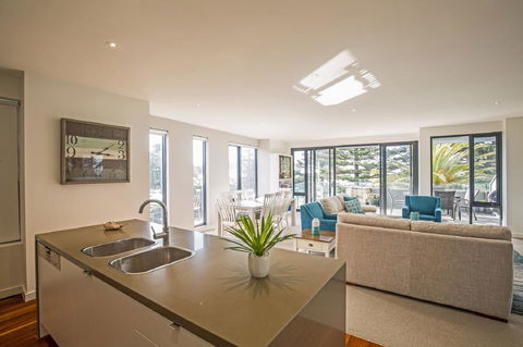 C-Scape Esplanade Cowes - Perisher Accommodation 8