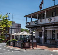 The Corner Hotel Alexandra - Perisher Accommodation