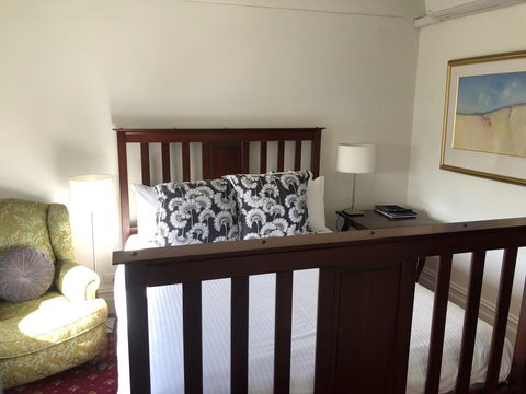 The Corner Hotel Alexandra - Perisher Accommodation 3