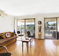 Townhouse in the heart of Port Stephens - Perisher Accommodation