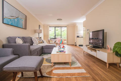 True Comfort! 3bed2bath APT Near Ashfield Station! - Perisher Accommodation 0