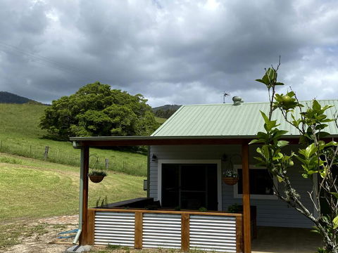 Waterfall Unit Farm Stay - Perisher Accommodation 1