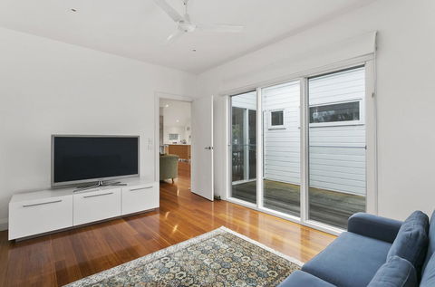 Perfect Blairgowrie Beach House - Perisher Accommodation 10