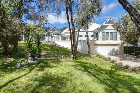 Perfect Blairgowrie Beach House - Perisher Accommodation 2