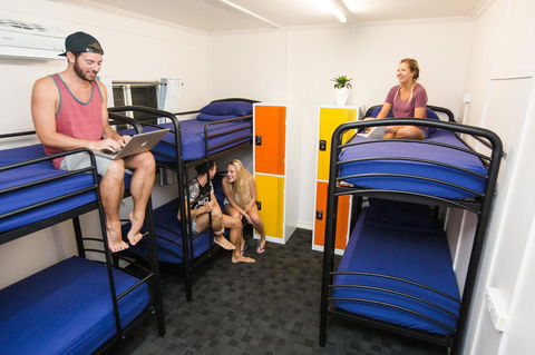 Mad Monkey Central - Perisher Accommodation 21