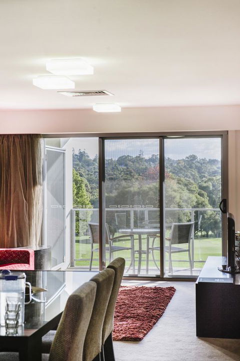 City Golf Club Motel - Perisher Accommodation 24