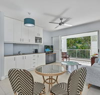 Couples private spa beach getaway - Perisher Accommodation