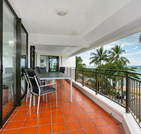 Roydon Beachfront Apartments - Perisher Accommodation