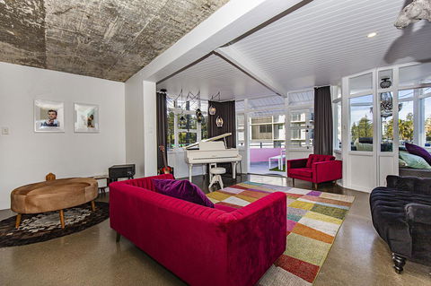 The Pink Hotel Coolangatta - Perisher Accommodation 7