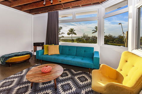 The Pink Hotel Coolangatta - Perisher Accommodation 16