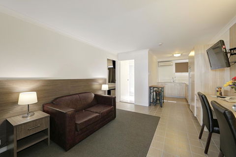 Smart Motels Bert Hinkler - Perisher Accommodation 32