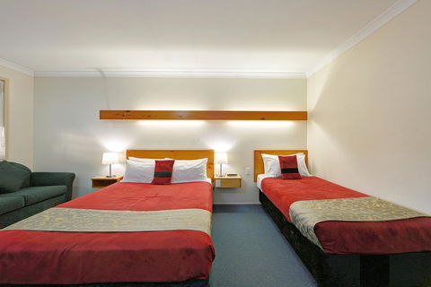 Smart Motels Bert Hinkler - Perisher Accommodation 9