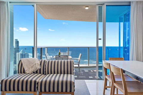 Holiday Holiday H-Residences Apartments - Perisher Accommodation 1