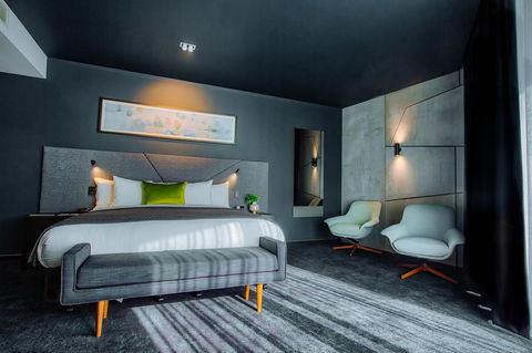 Eatons Hill Hotel - Perisher Accommodation 19