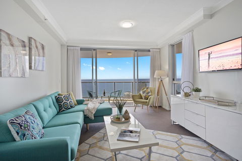 Holiday Holiday Chevron Renaissance Apartments - Perisher Accommodation 25