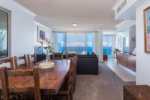 Holiday Holiday Chevron Renaissance Apartments - Perisher Accommodation 26