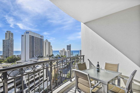 Holiday Holiday Chevron Renaissance Apartments - Perisher Accommodation 22