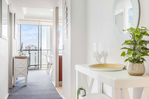 Holiday Holiday Chevron Renaissance Apartments - Perisher Accommodation 2