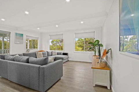 Aqua Breeze By Experience Jervis Bay - Perisher Accommodation 4