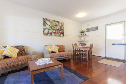 B7 Crawley Apartment 1 BRM & Sleepout Near UWA - Perisher Accommodation 4