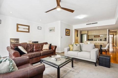 BANN2/5 - Bannister Heritage Hideaway - Perisher Accommodation 0