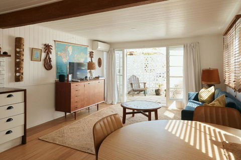 BAY PROPERTIES . The Sailors Bungalow - Perisher Accommodation 0
