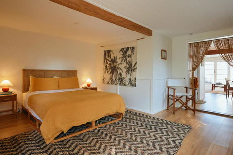 BAY PROPERTIES . The Sailors Bungalow - Perisher Accommodation 1