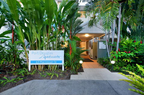 Port Douglas Apartments - Adults Only Oasis - Perisher Accommodation 14