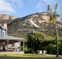 Mountain Seas Lodge - Perisher Accommodation