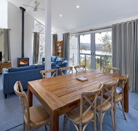 'Matilda' - Spacious  centrally located with great lake views - Perisher Accommodation