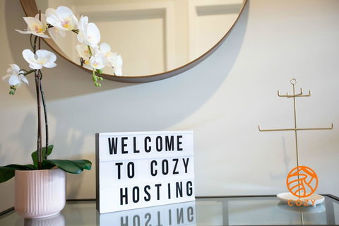 109, Cozy Cranbourne Family House, 5Bed2Bath2Parking - Perisher Accommodation 1