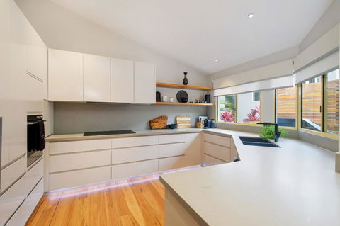 131 Pacific Drive, Port Macquarie - Perisher Accommodation 3