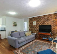 2 Bedroom St Lucia Apartment close to UQ and CityCat - Perisher Accommodation